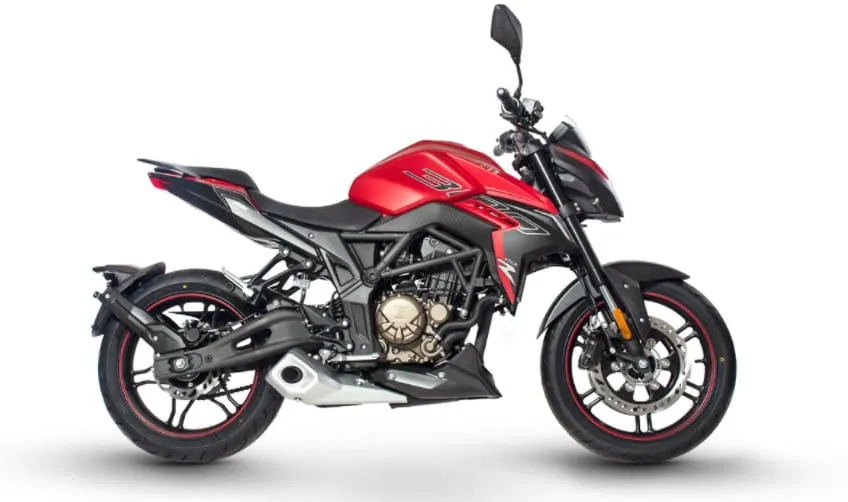 Voge 300R perfil