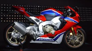 honda 2017 cbr 1000 rr sp 32