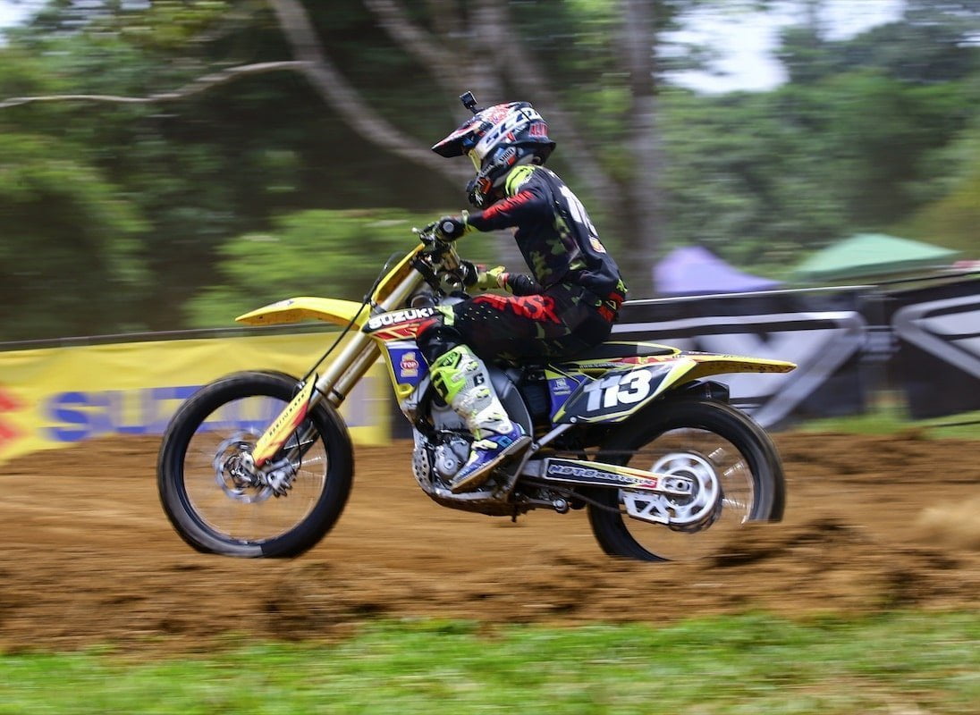 Justin Alvarado gana la carrera MX2 de la quinta fecha.