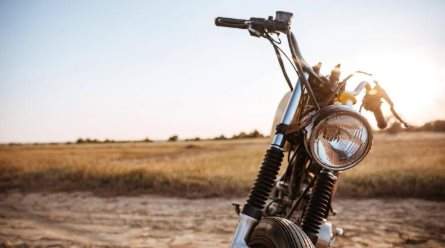 Un nuevo estudio revela que conducir una moto disminuye el estrés