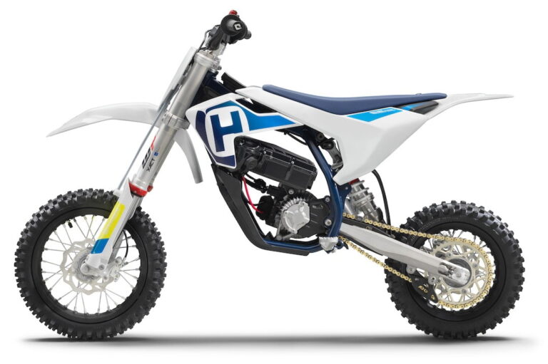 Ficha Técnica Husqvarna EE 5 2020