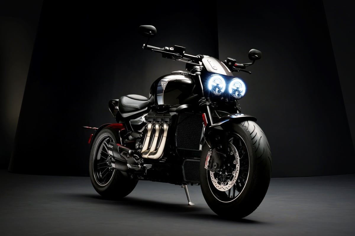 Ficha técnica Triumph Rocket 3 TFC 2500cc