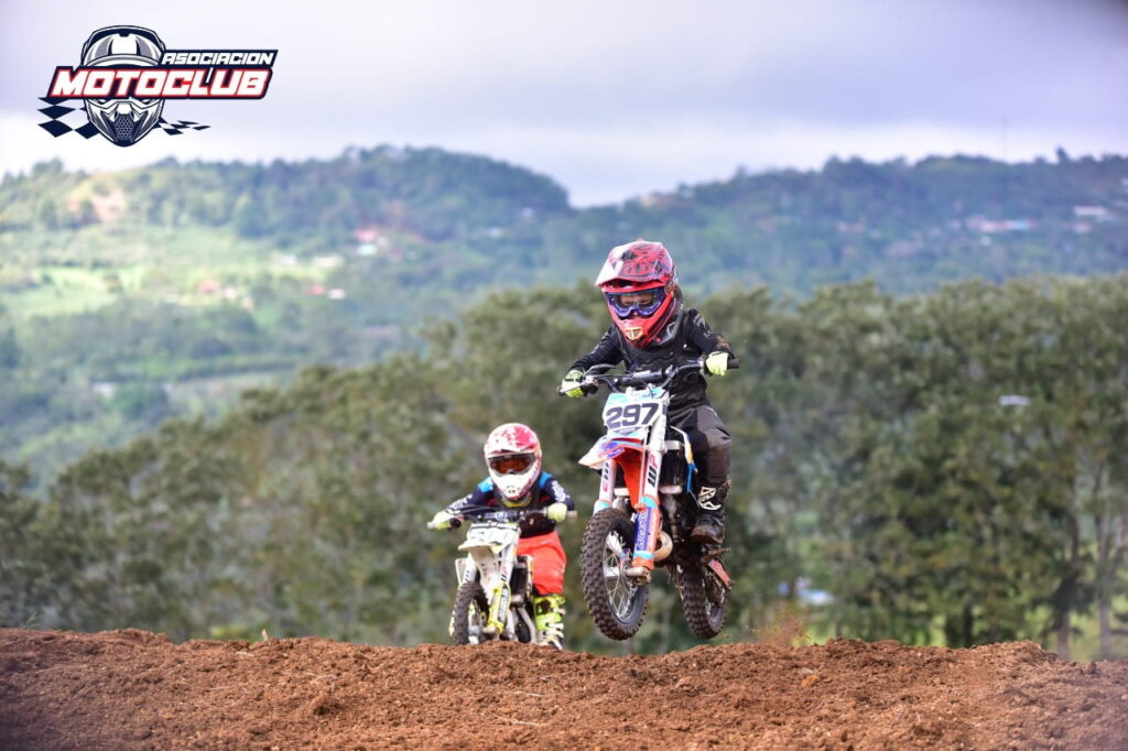 moto kids