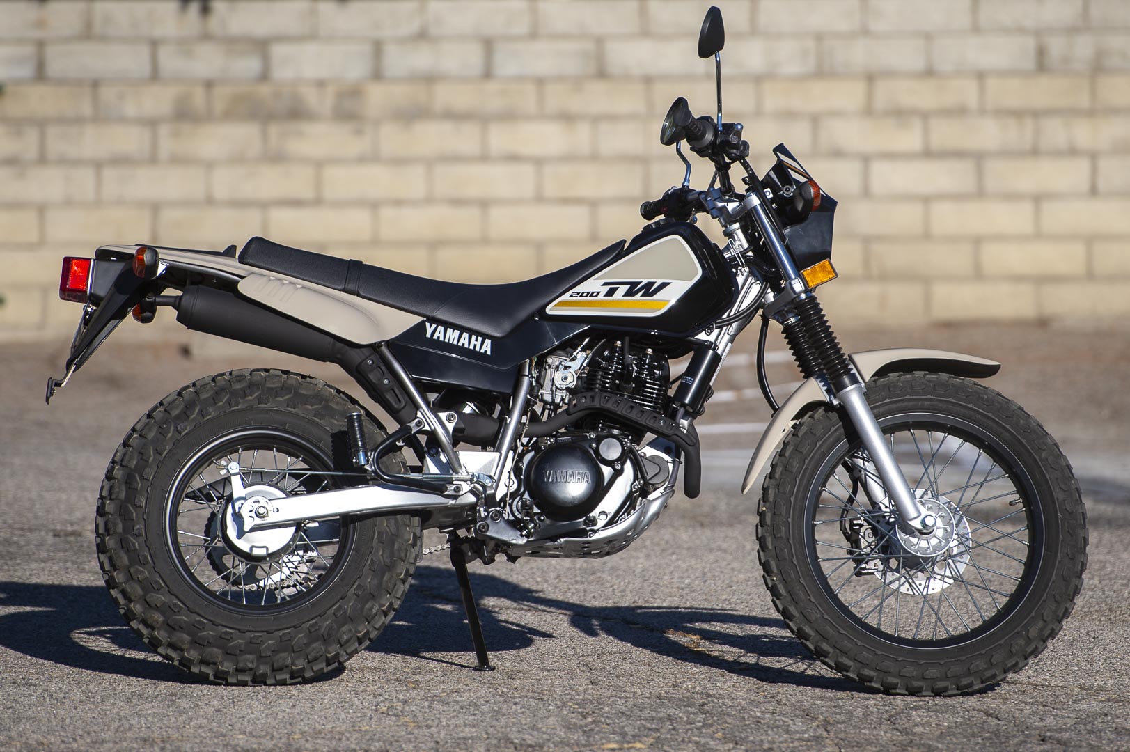 YAMAHA TW200 2020