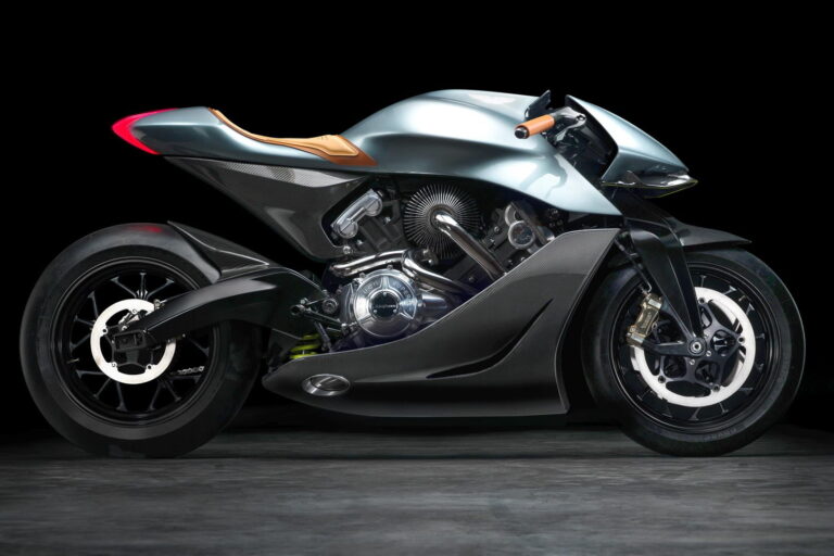 moto aston
