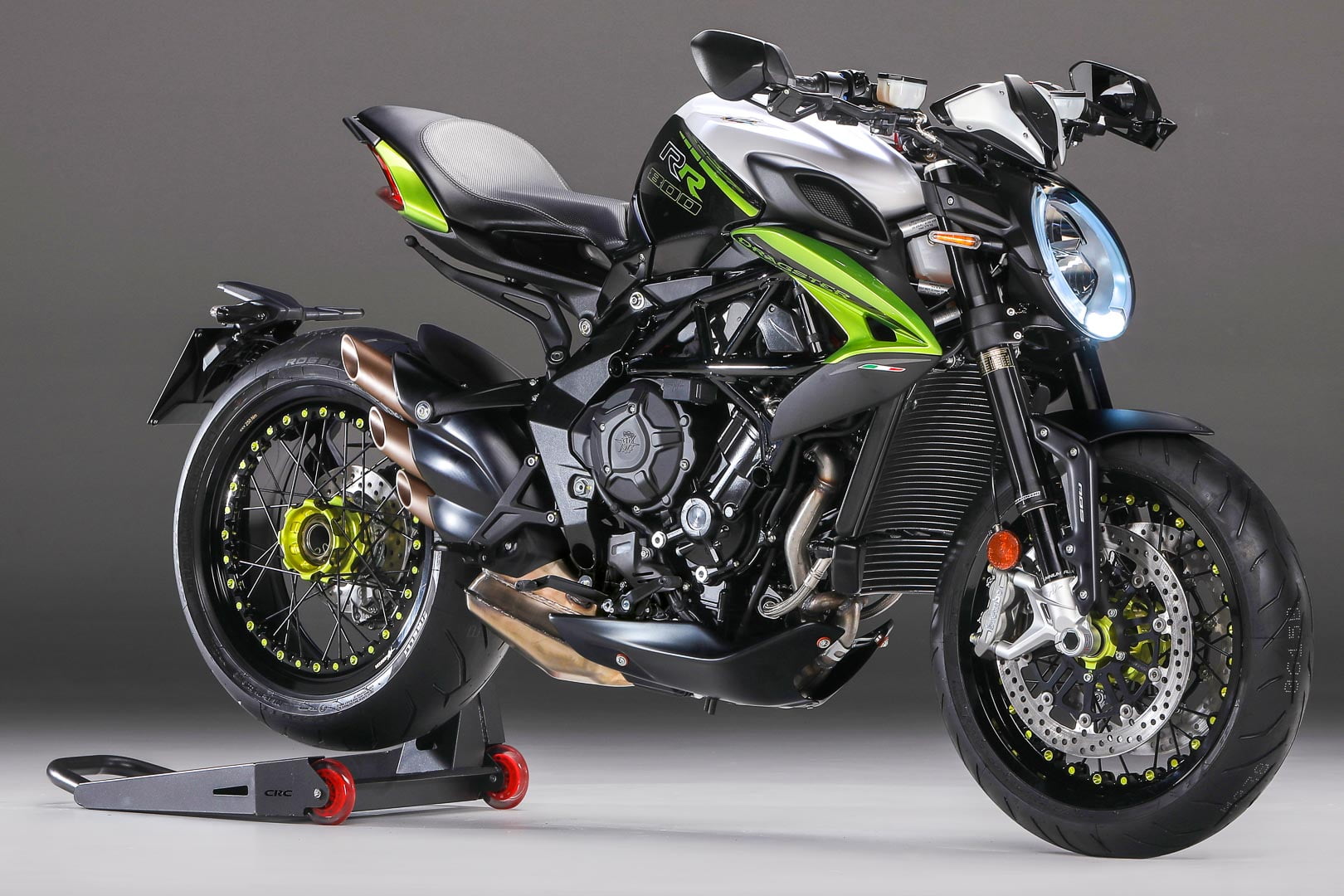 MV AGUSTA BRUTALE Y DRAGSTER 800 RR 2020