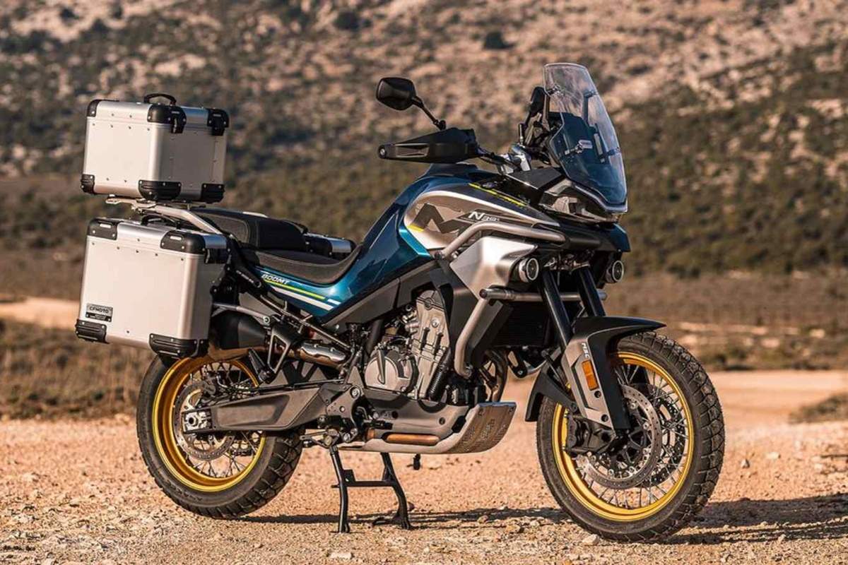 CFMoto presenta oficialmente el 800MT 2021