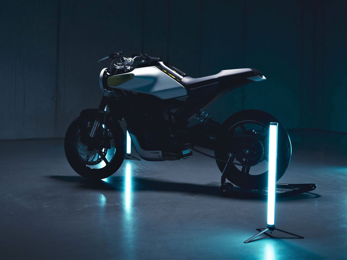 Husky E-Pilen Concept
