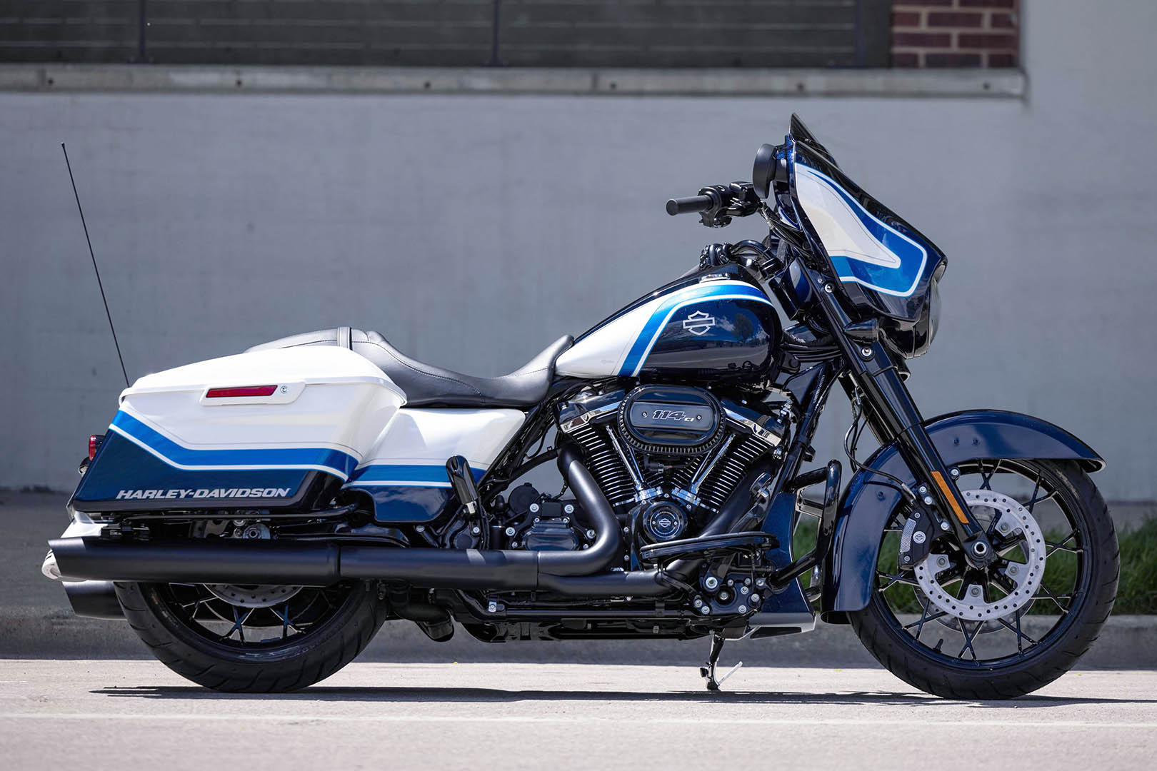 Ficha Técnica Harley-Davidson Street Glide 2021