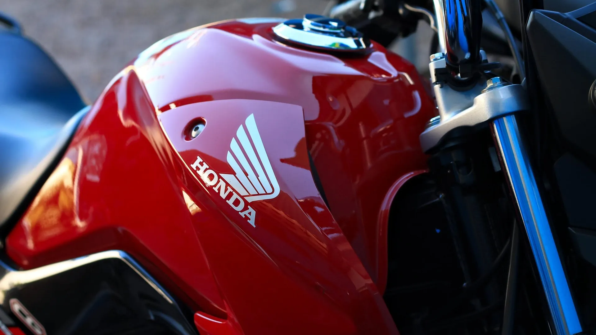 Honda patenta motocicleta autodirigida scaled