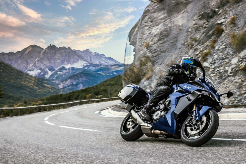 2022 suzuki