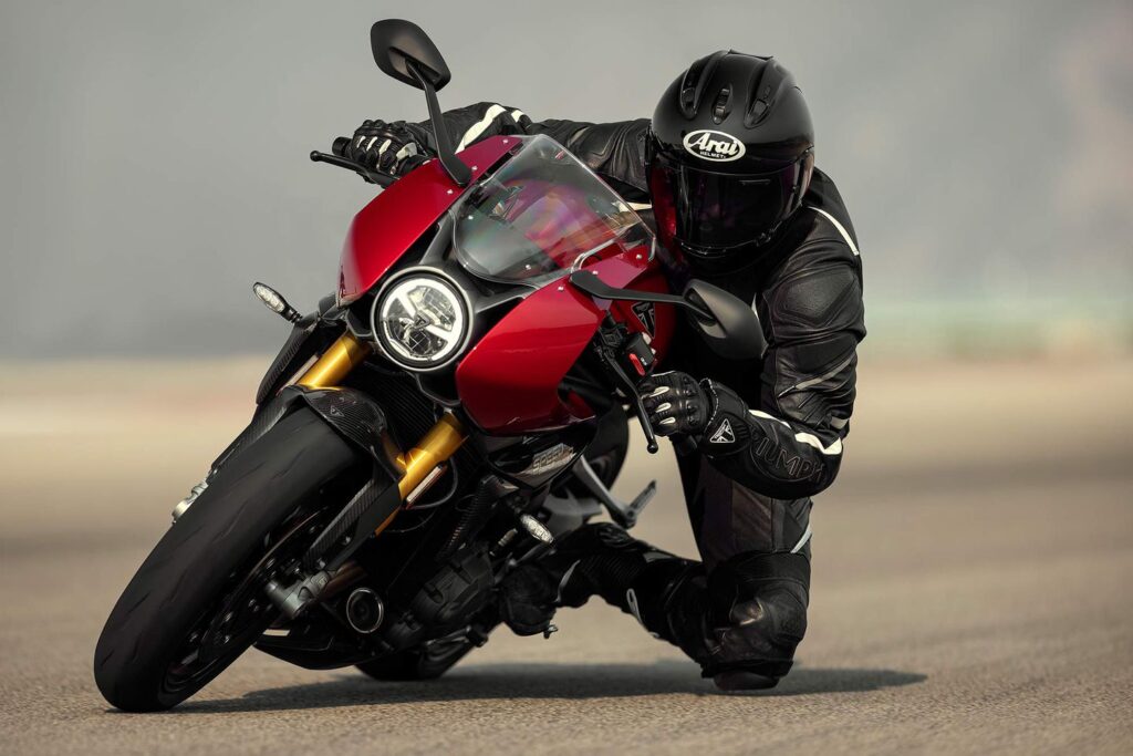 Triumph Speed ​​Triple 