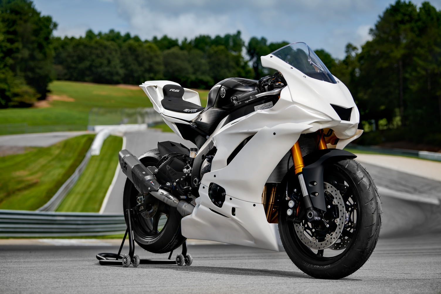Yamaha YZF-R6 GYTR 2022