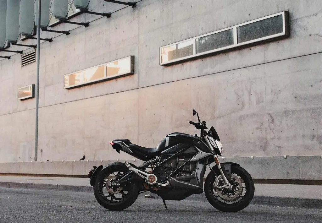 Zero lanza el paquete Quickstrike Edition SR / F