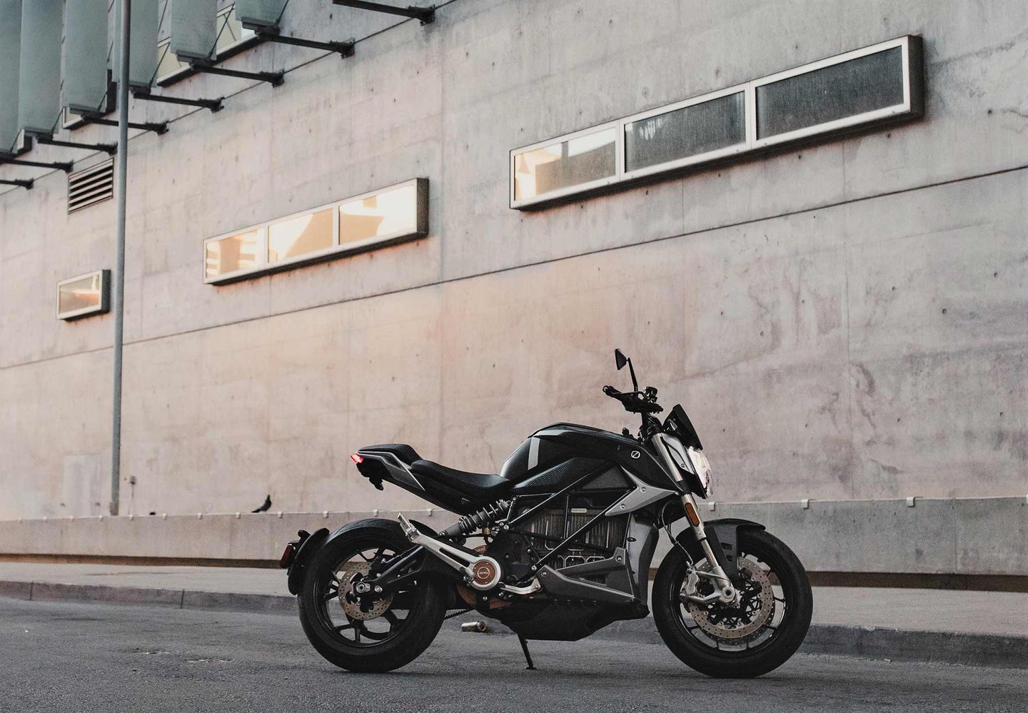 Zero lanza el paquete Quickstrike Edition SR / F