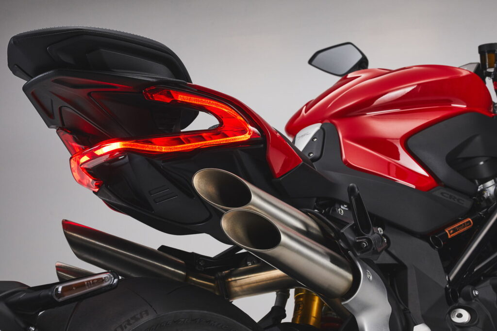  Brutale 