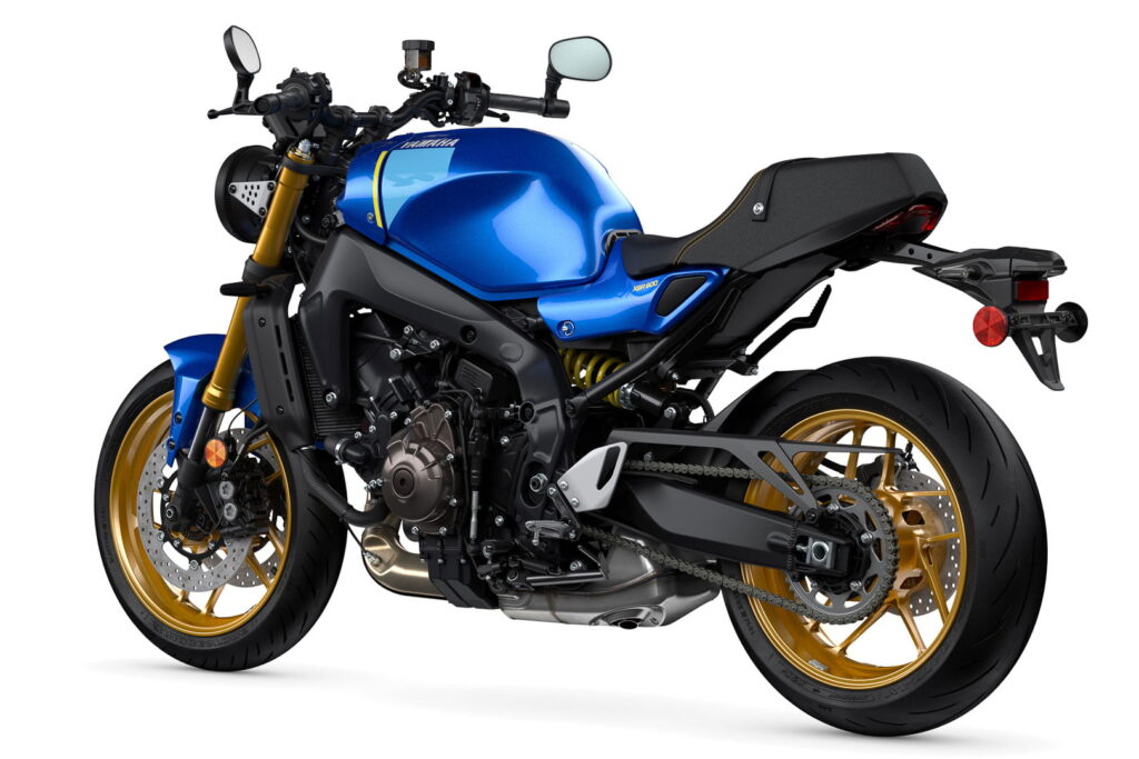 Yamaha  2022