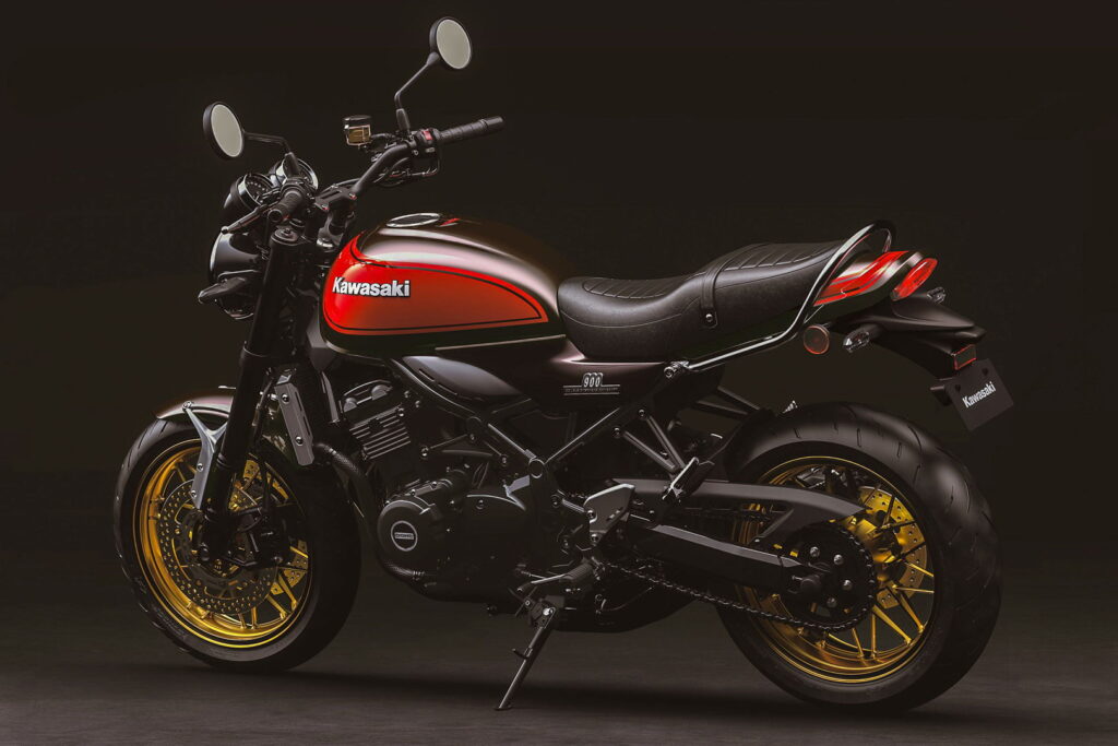 Z900RS