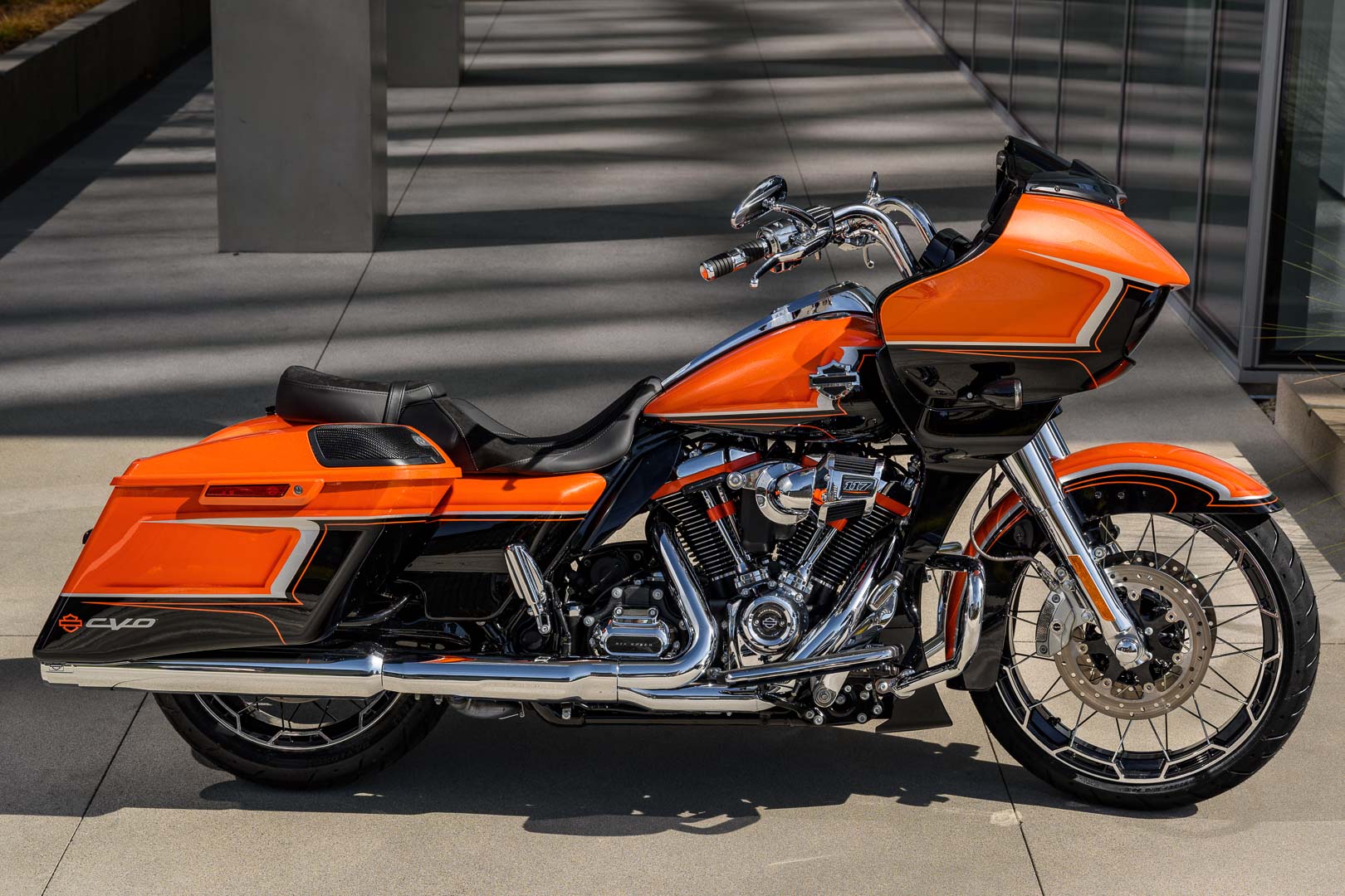 Ficha Técnica Harley-Davidson CVO Road Glide 2022