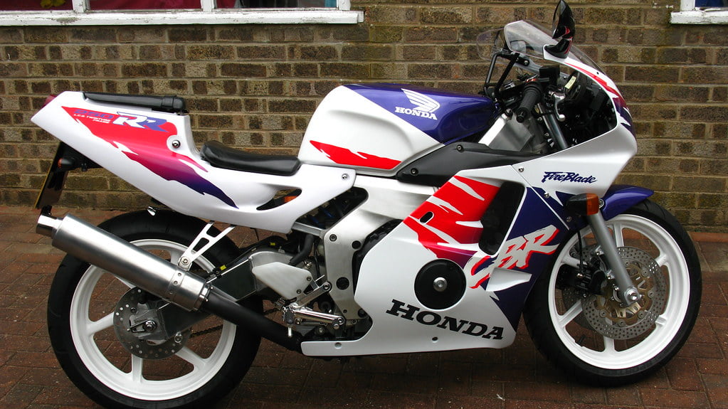 Honda tiene una moto que acelera más que un auto de Fórmula 1