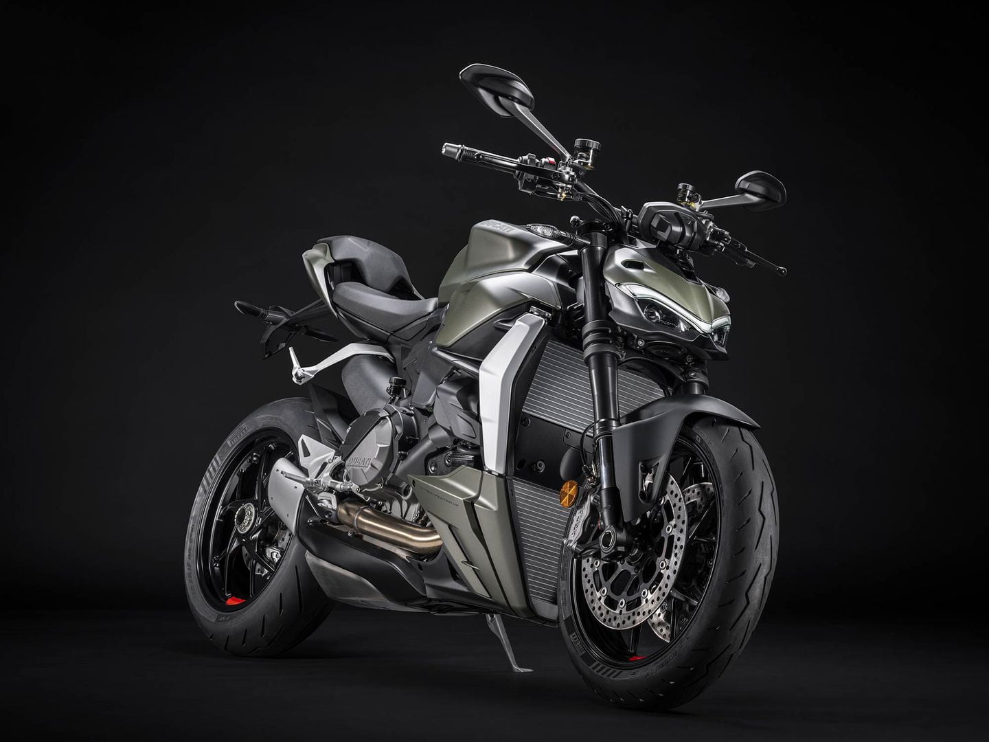 Ducati Streetfighter V2 Storm Green