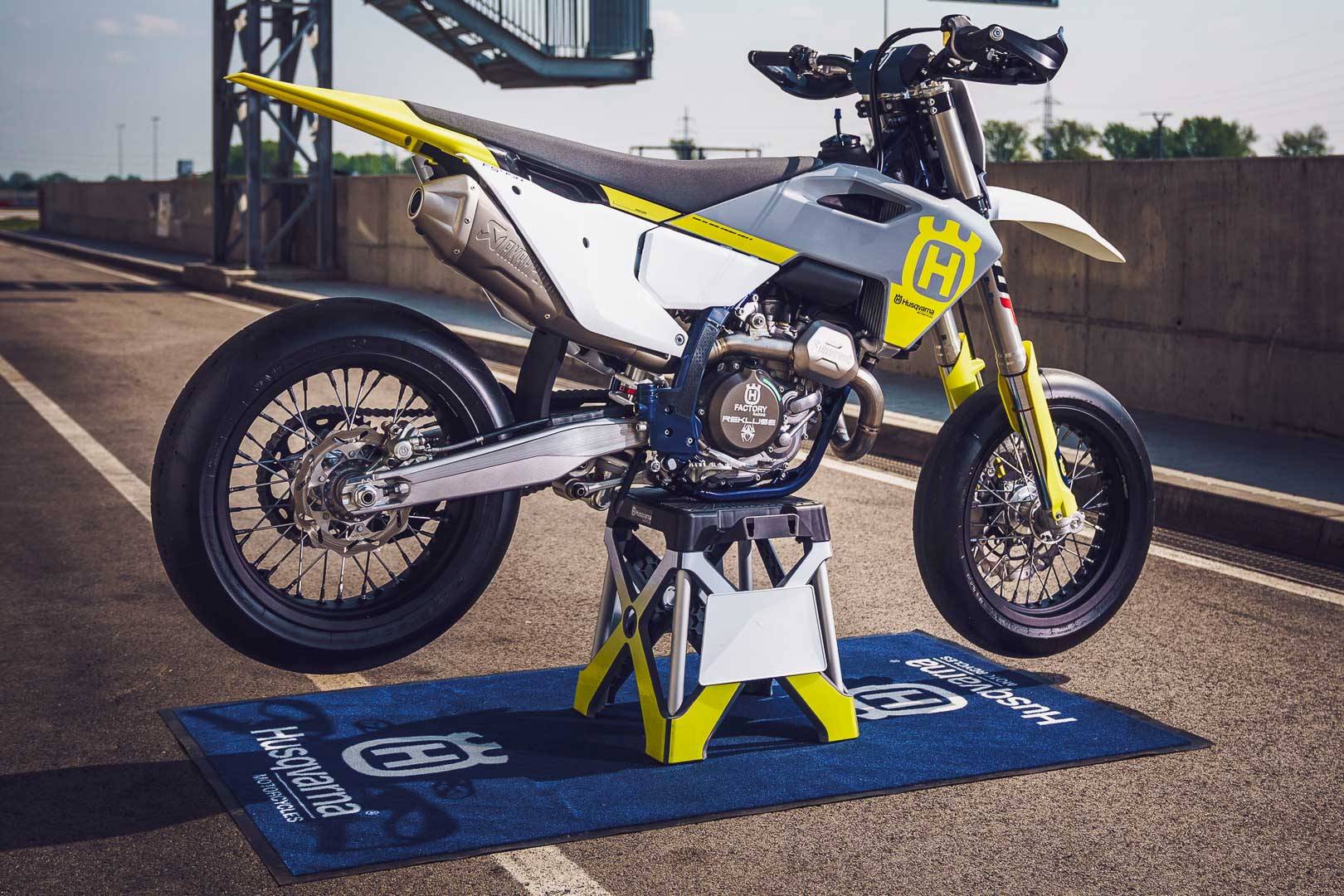 fs 450