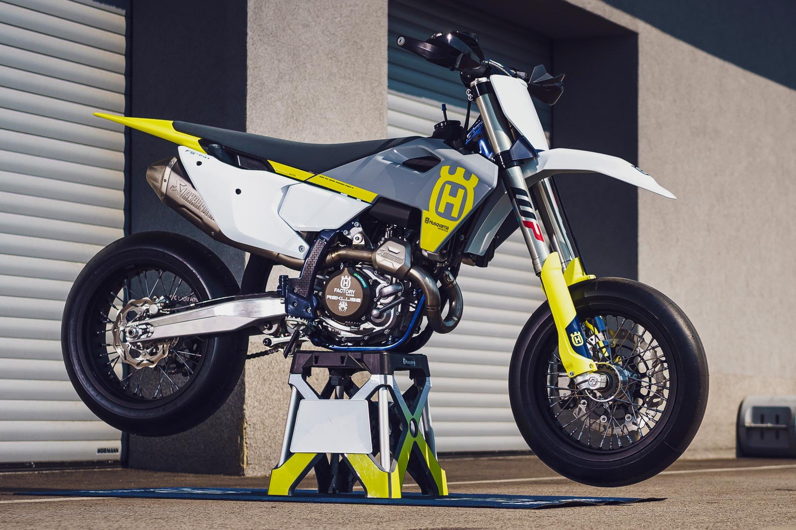 2023 husky