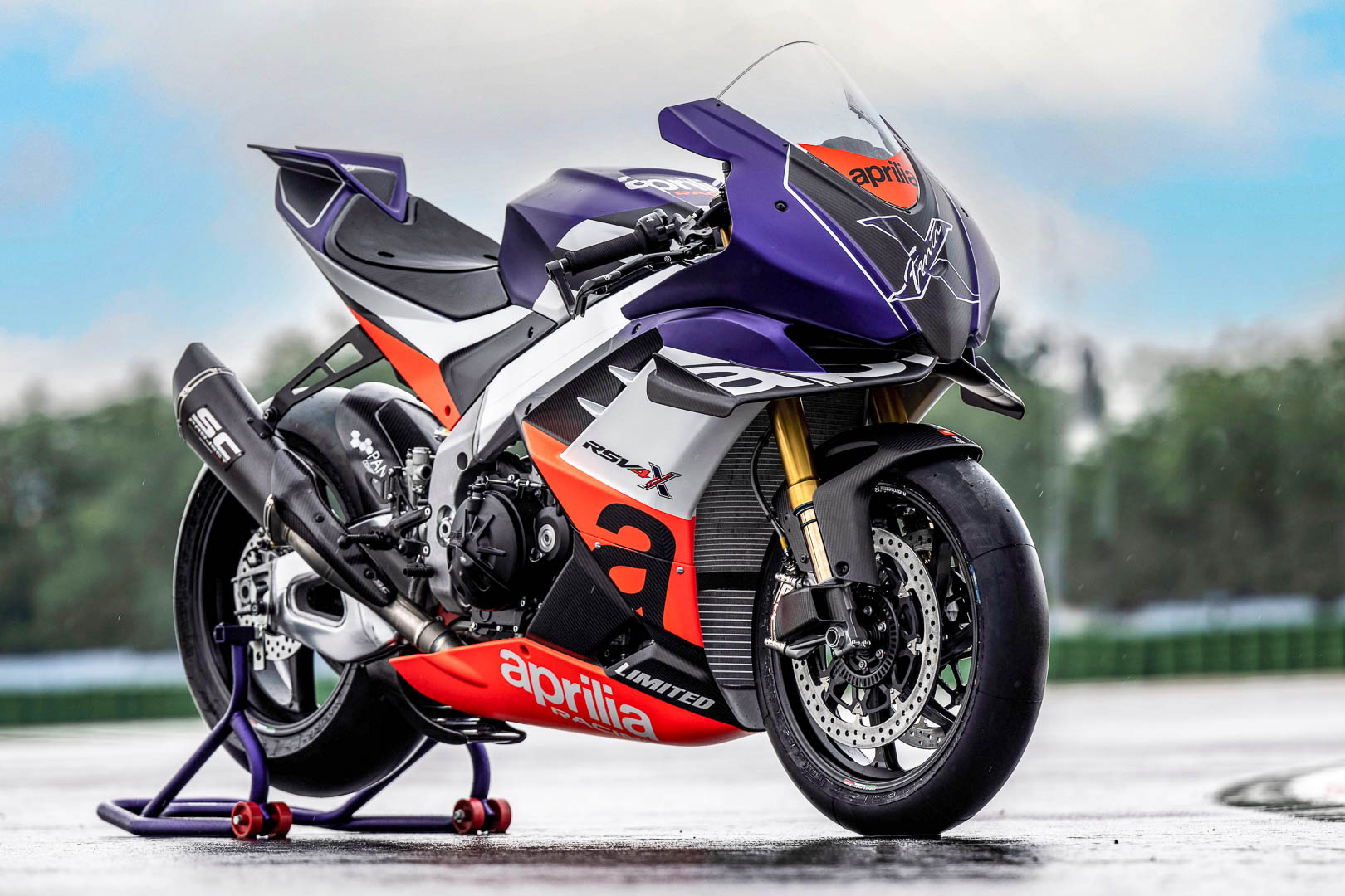 aprilia racing