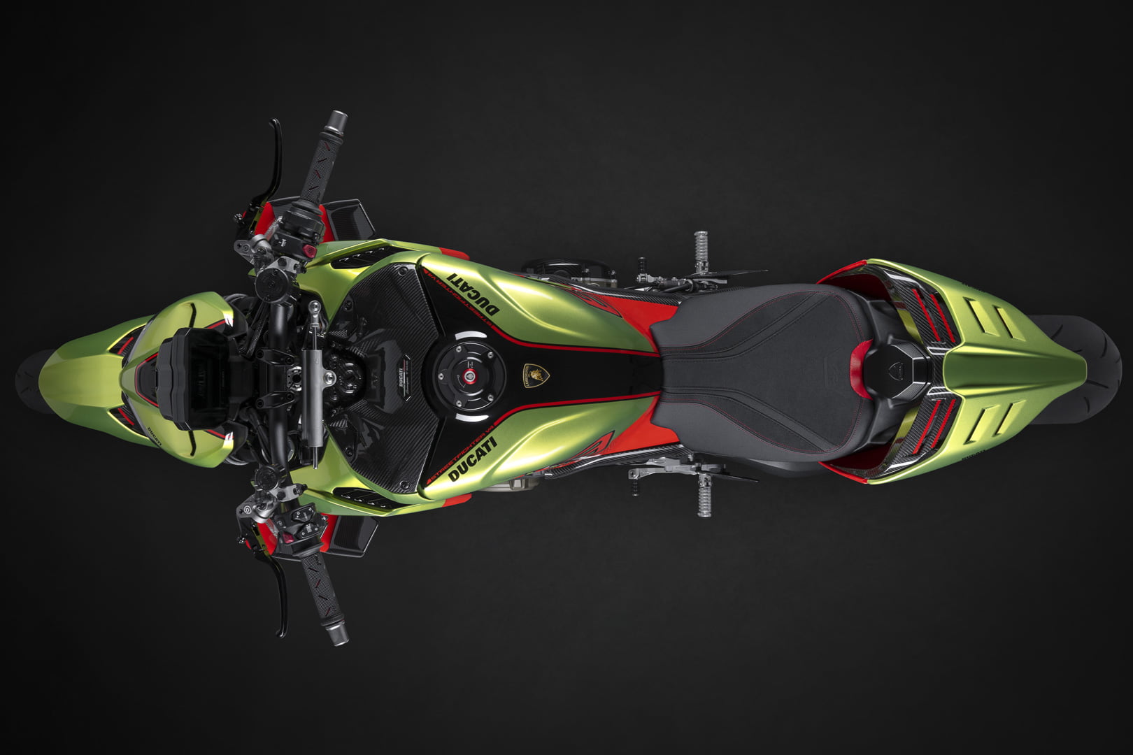  Lamborghini 