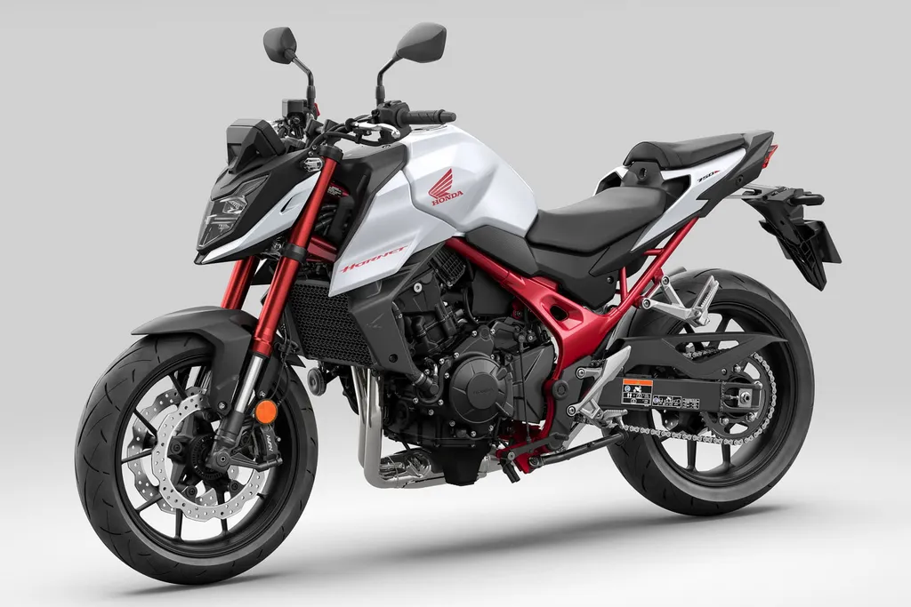 Honda CB750 Hornet 2023