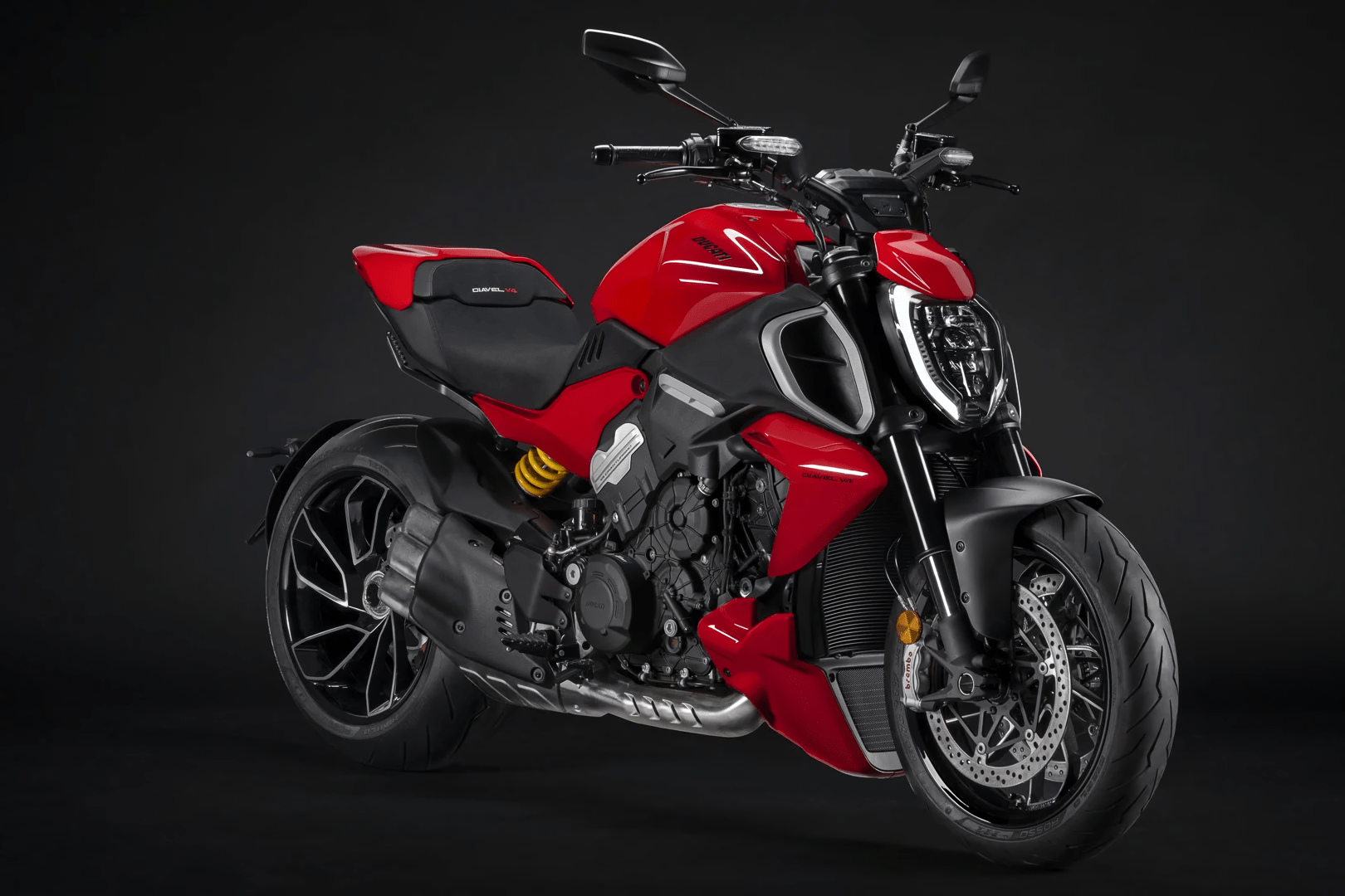 Ducati Diavel V4 2023