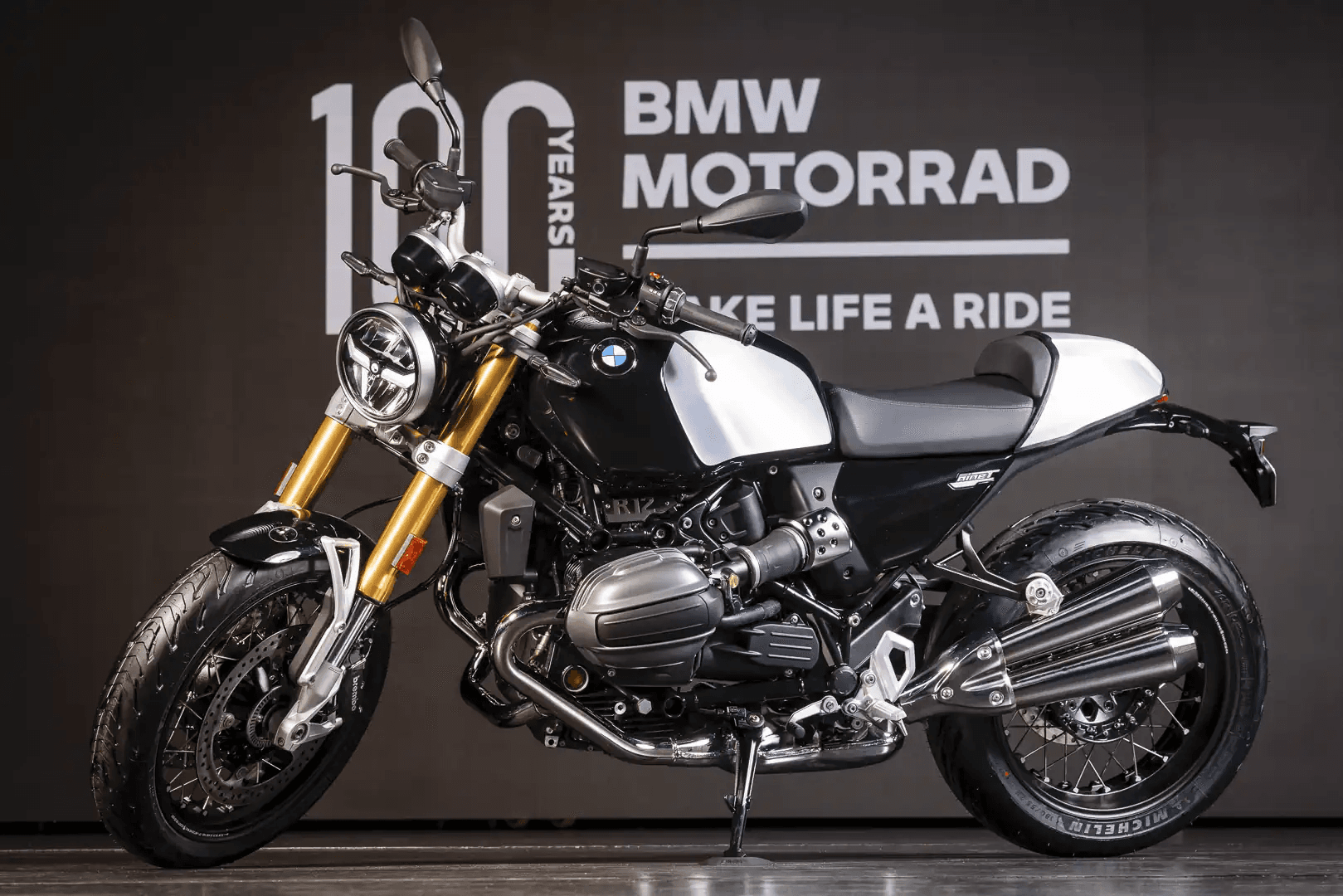 BMW R 12 nineT 2024