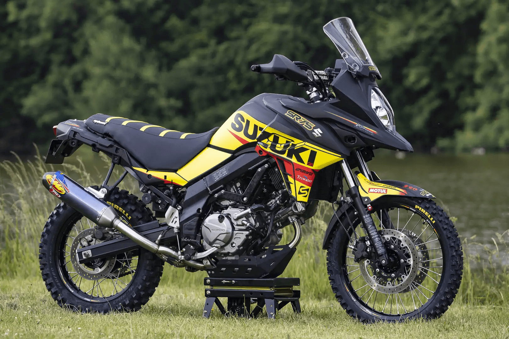 SR75 World Team Suzuki V-Strom 650XT