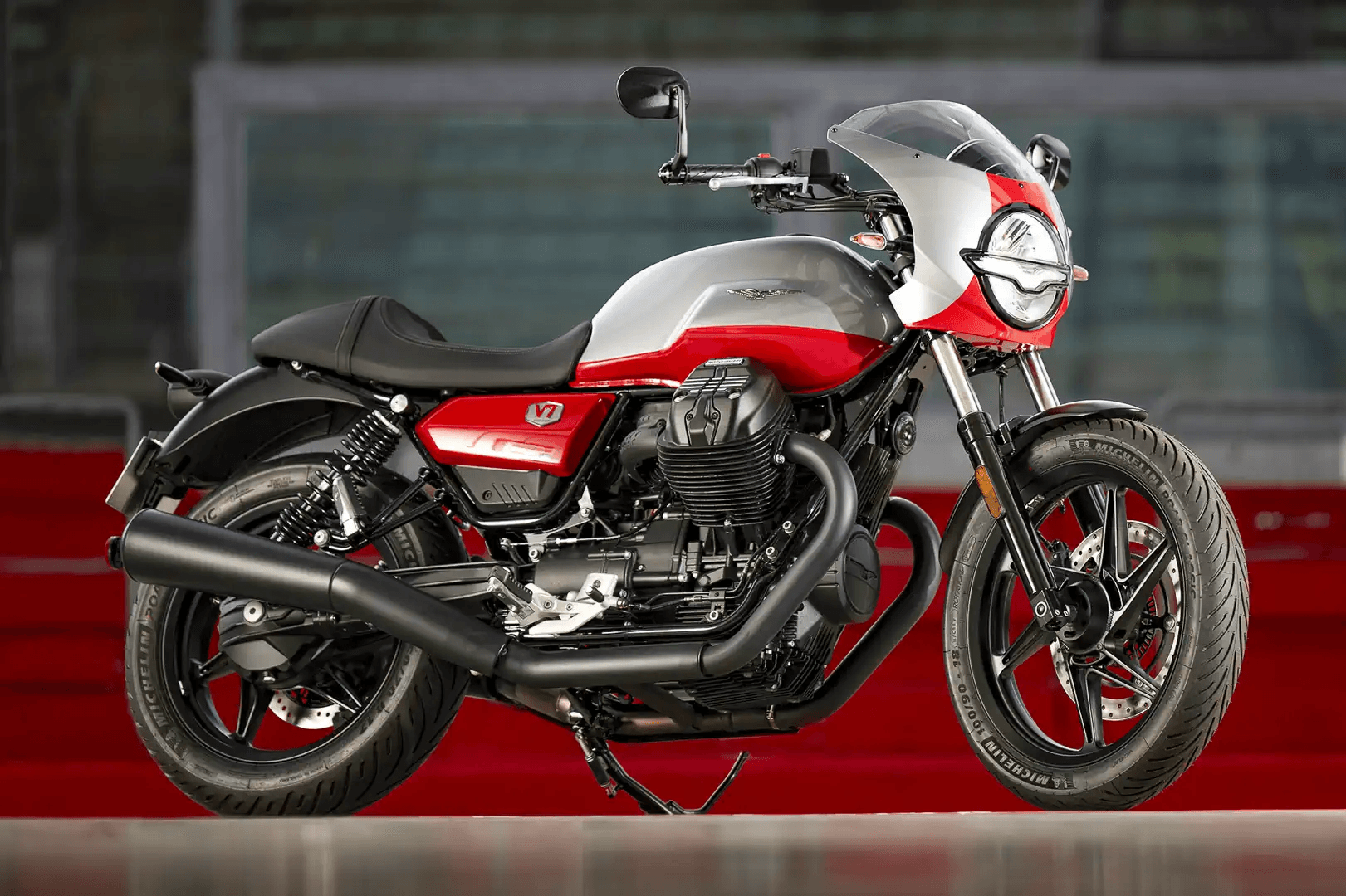 Moto Guzzi 2024