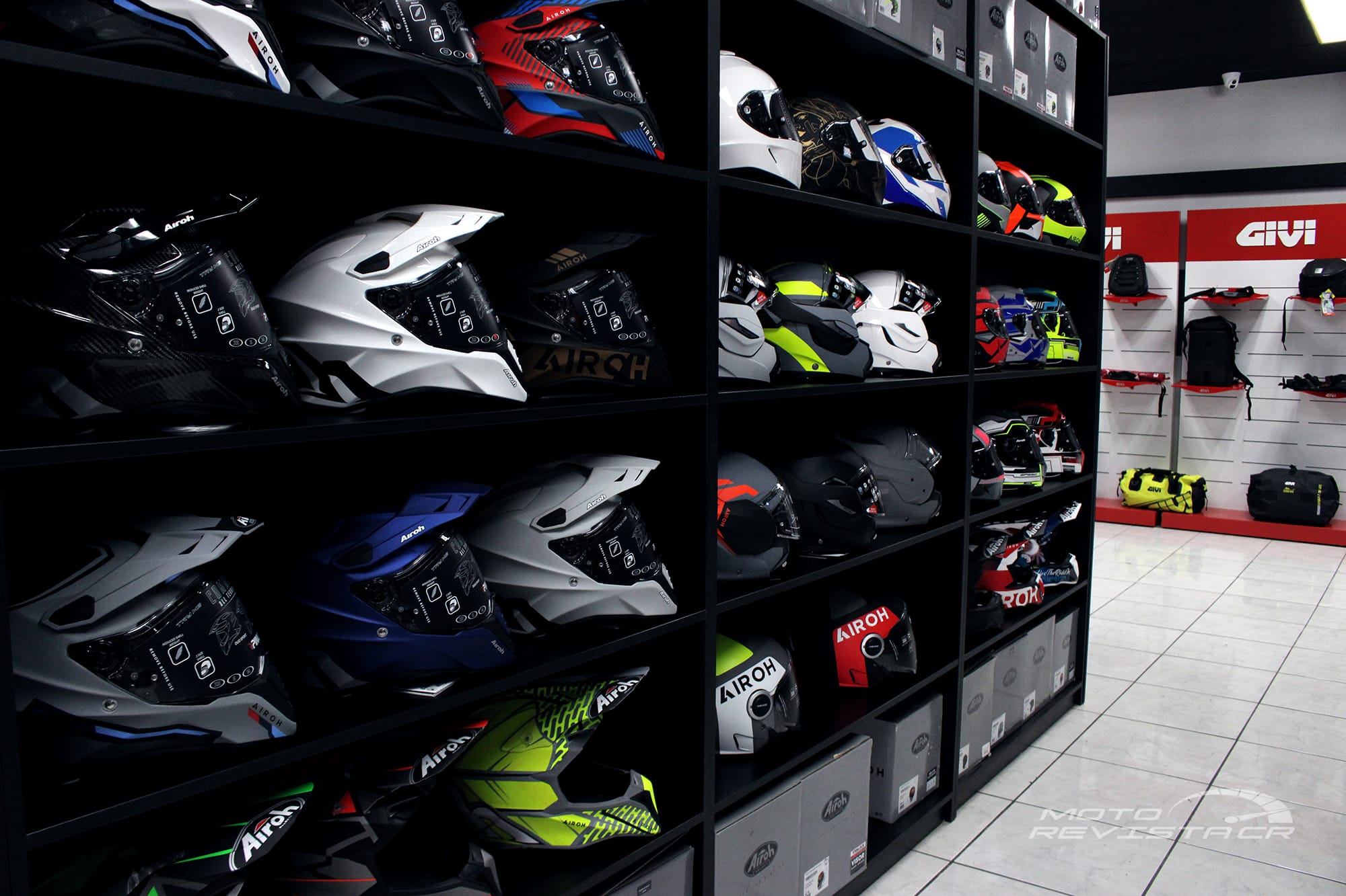 4 riders tienda