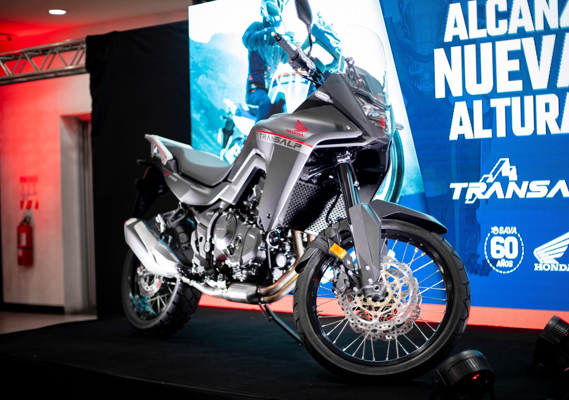 La nueva Honda Transalp llega a Costa Rica