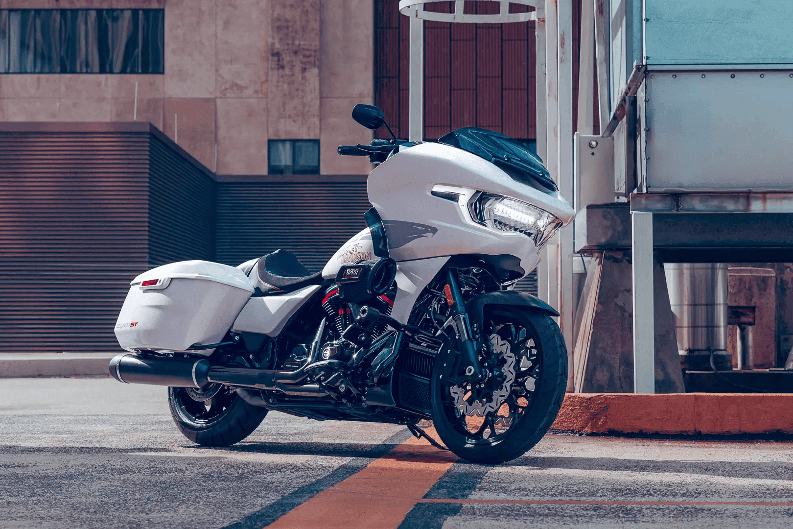 Harley-Davidson CVO Road Glide ST 2024