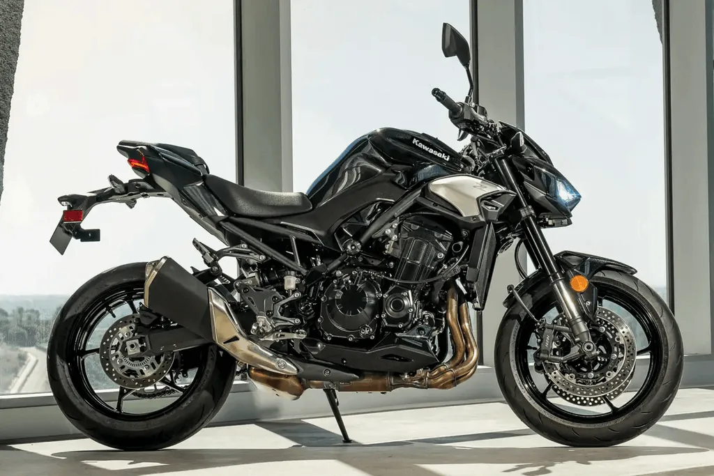 Kawasaki Z900 ABS 2026