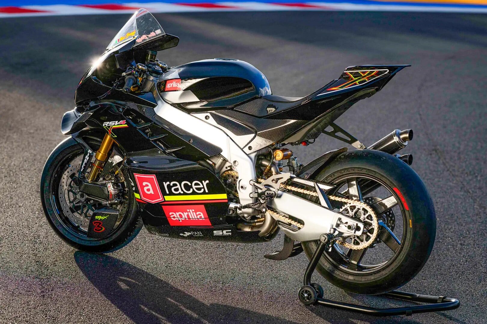 Aprilia RSV4