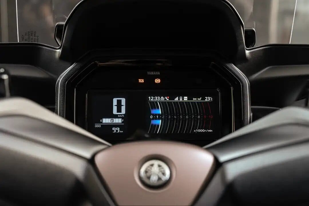 xmax