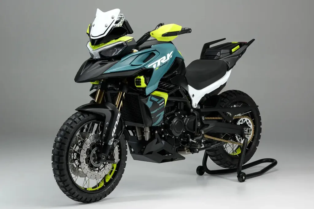 Benelli TRK 902 Xplorer 2025